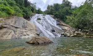 15 Spectacular Waterfalls to Discover Across West Sumatra
