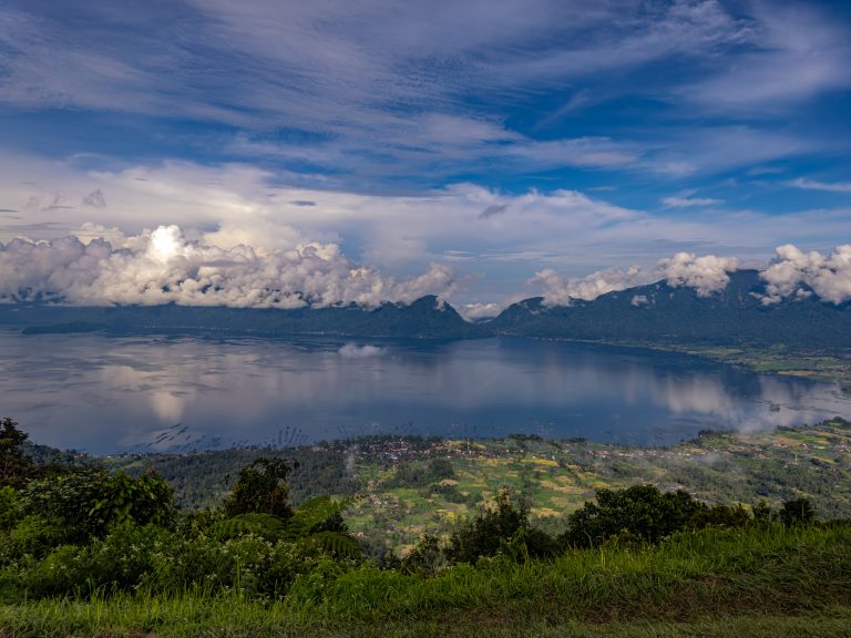 Danau Maninjau