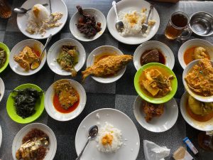 Nasi Kapau Uni Cah Restauran - Photo Hunt Pinne