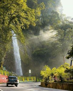 Lembah Anai - Pinterest - West Sumatra 360 Tempat Wisata One Day Trip: Serunya Perjalanan Padang - Agam – Bukittinggi