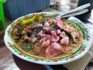 Soto Padang Terenak di Kota Padang: 8 Spot Wajib untuk Pencinta Kuliner Minang
