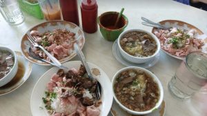 5 Rekomendasi Tempat Makan Soto Paling Enak so-Kota Padang