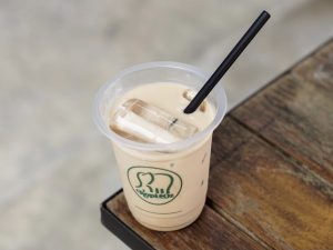 Kopi OZ, Coffeeshop Estetik Dengan Harga Terjangkau