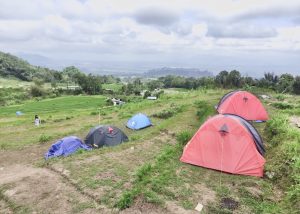 6 Rekomendasi Lokasi Camping Terbaik di Sumatra Barat