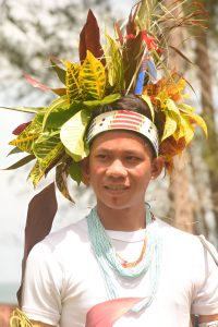 Mengenal Pakilia, Tradisi Menyambut Keluarga Baru di Mentawai