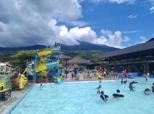 Kolam Renang Kelok Sikabu - Photo Syamsuardi - West Sumatra 360 4 Kolam Renang Favorit Keluarga di Bukittinggi dan Sekitar