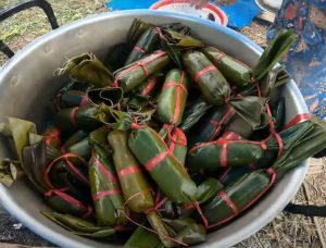 Lamang Tungkek - Photo Hasil Tangkapan Layar Youtube Indra YD Channel - West Sumatra 360 7 Oleh-Oleh Khas Kabupaten Sijunjung: Buah Tangan Wajib Wisatawan