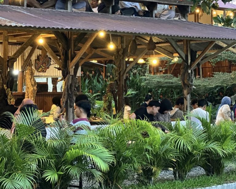 6 Rekomendasi Warkop Low Budget di Payakumbuh: Nongkrong Hemat, Ngopi Nikmat