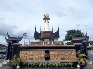 Jejak Sejarah Bukittinggi: 7 Tugu Perjuangan yang Menyimpan Kisah Heroik