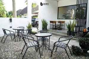 7 Cafe Industrial di Padang: Cozy, Estetik, dan Produktif!
