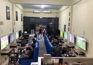Photo Bigzzy Station - West Sumatra 360 5 Rekomendasi Tempat Bermain PlayStation yang Seru di Kota Padang