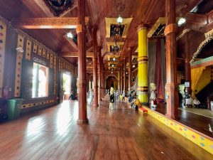 Ruangan Dalam Rumah Gadang - West Sumatra 360 7 Fakta Unik Rumah Gadang Minangkabau yang Perlu Kamu Ketahui