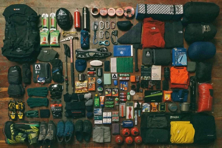 Sewa Peralatan Outdoor di Padang? Cek 7 Tempat Ini Sebelum Berpetualang