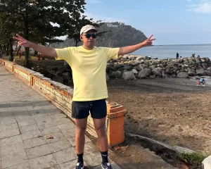5 Aktivitas Menarik di Pantai Padang yang Wajib Kamu Coba