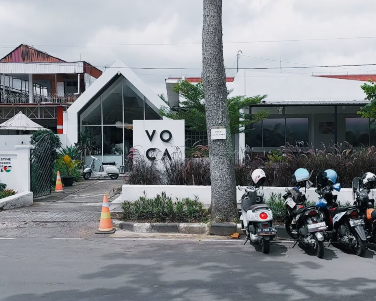 Part 2: 5 Rekomendasi Coffee Shop Paling Cozy di Bukittinggi Part 2: 5 Rekomendasi Coffeeshop Paling Cozy di Bukittinggi
