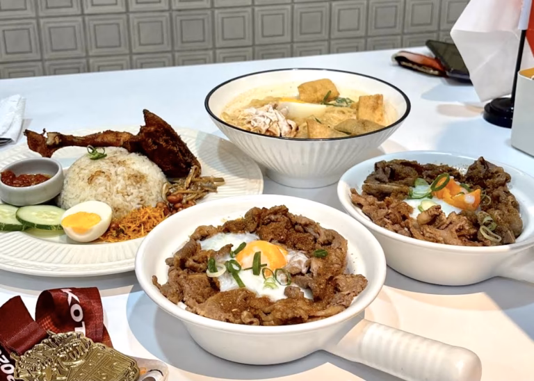 7 Rekomendasi Kopitiam Terbaru di Kota Padang, Wajib Coba! 7 Rekomendasi Kopitiam Terbaru di Kota Padang, Wajib Coba!