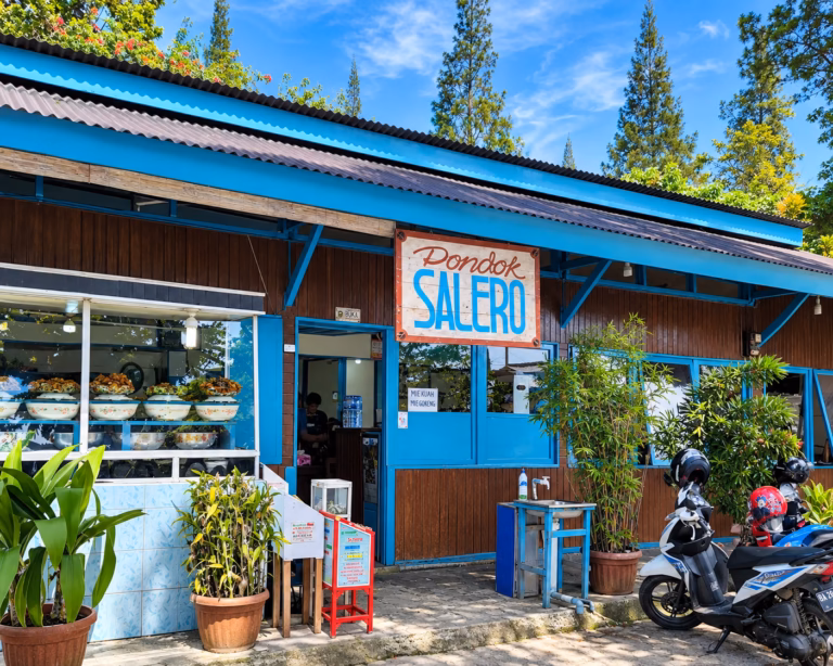 5 Tempat Makan Wajib Saat Road Trip Padang-Solok 5 Tempat Makan Wajib Saat Road Trip Padang-Solok