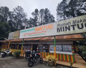 5 Tempat Makan Wajib Saat Road Trip Padang-Solok
